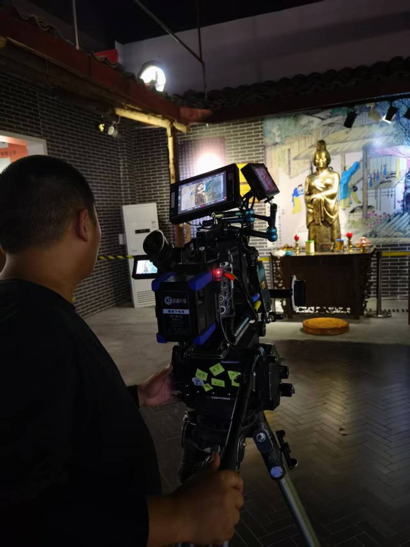 场景赋能，沉浸体验——彝良县TVC与广告片拍摄制作的场景化探索