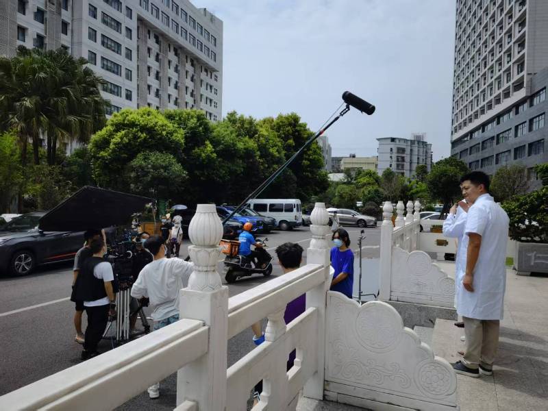 彝良县广告片拍摄公司低成本实现高规格制作的诀窍